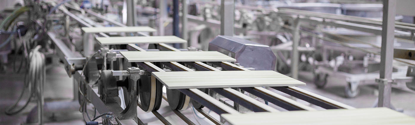 Robot settore ceramico